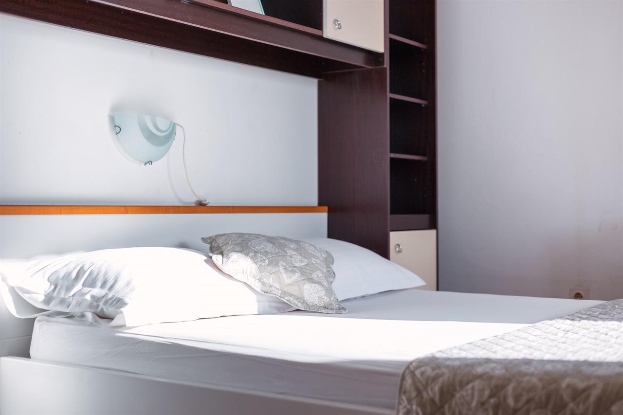 Apartments Zanze Vodice Exterior photo