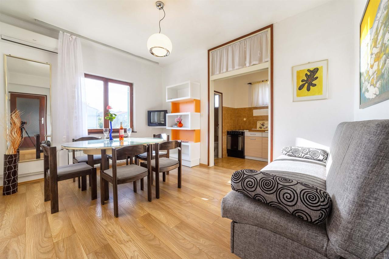 Apartments Zanze Vodice Exterior photo