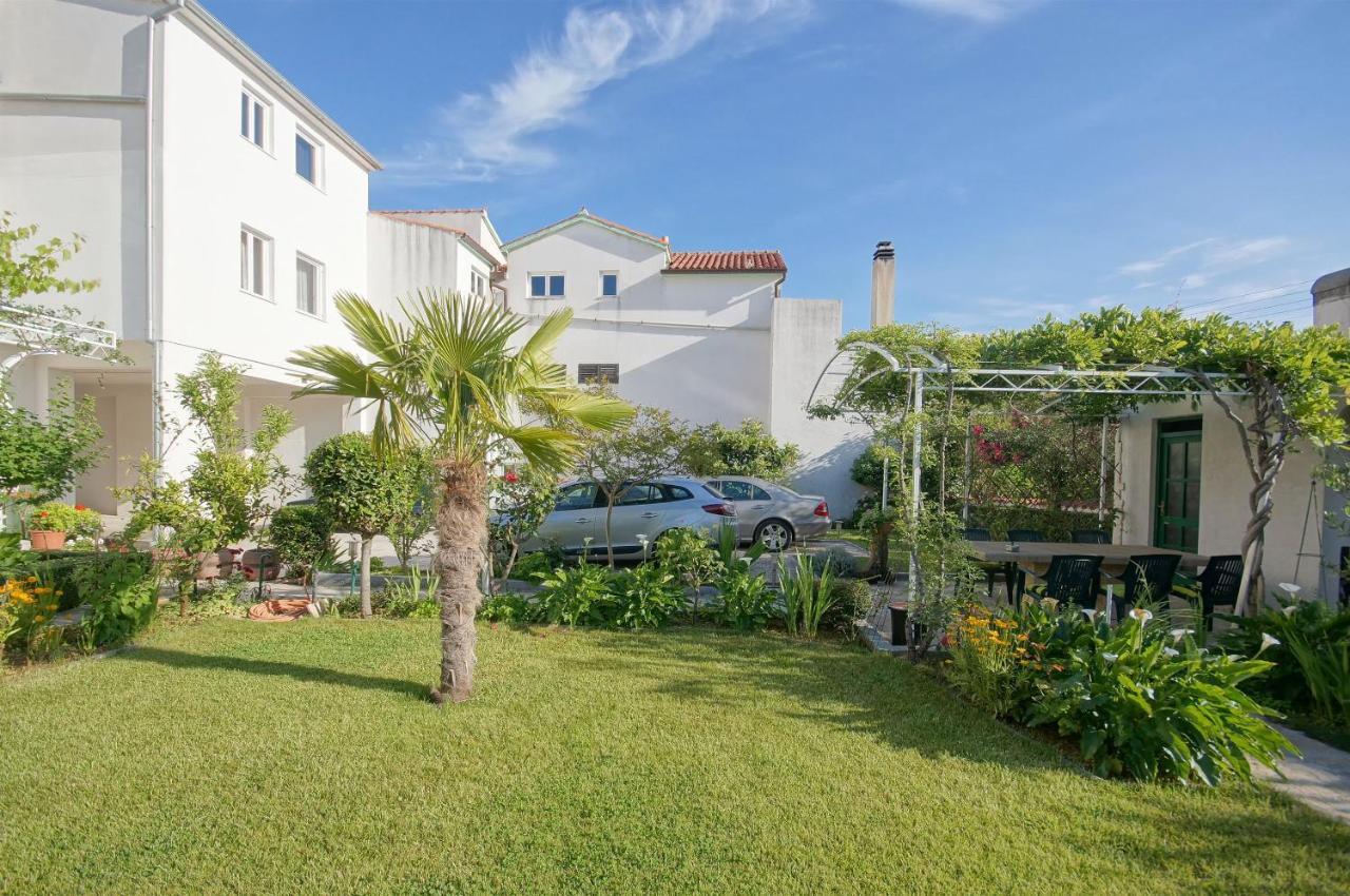 Apartments Zanze Vodice Exterior photo