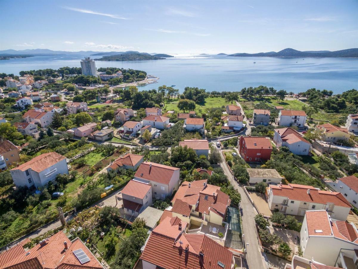 Apartments Zanze Vodice Exterior photo